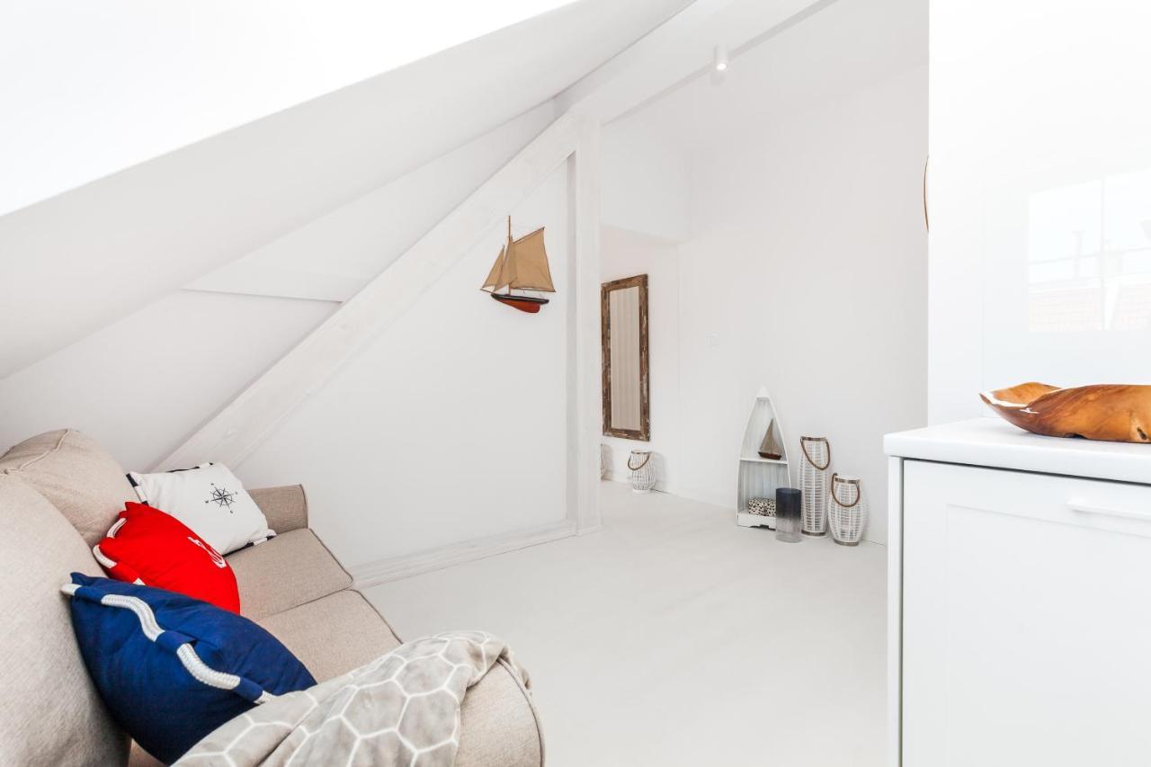 Pier By Oneapartments Apartment